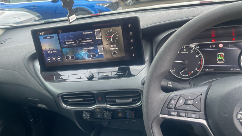 Nissan Juke 1.0 DiG-T Acenta Premium 5dr Petrol Hatchback